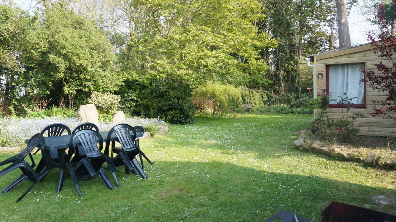 Villa Le Penty Goulven Exterior foto
